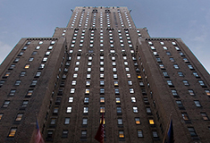JLL’s Hotels & Hospitality Group closes joint venture sale of 525 Lexington Avenue - 35-story, 655-key hotel